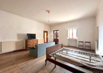 Three-room apartment Cascina Fiori, Bussoleno - photo 6