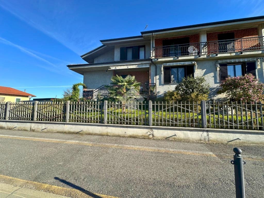 Terraced Villa Via Buronzo, Carisio - photo 1
