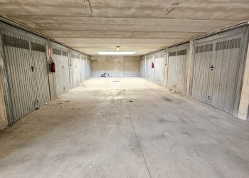 Box VIA BLATTA, Chivasso - photo 4