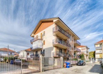 Quadrilocale Via pinerolo, Piossasco - foto 1