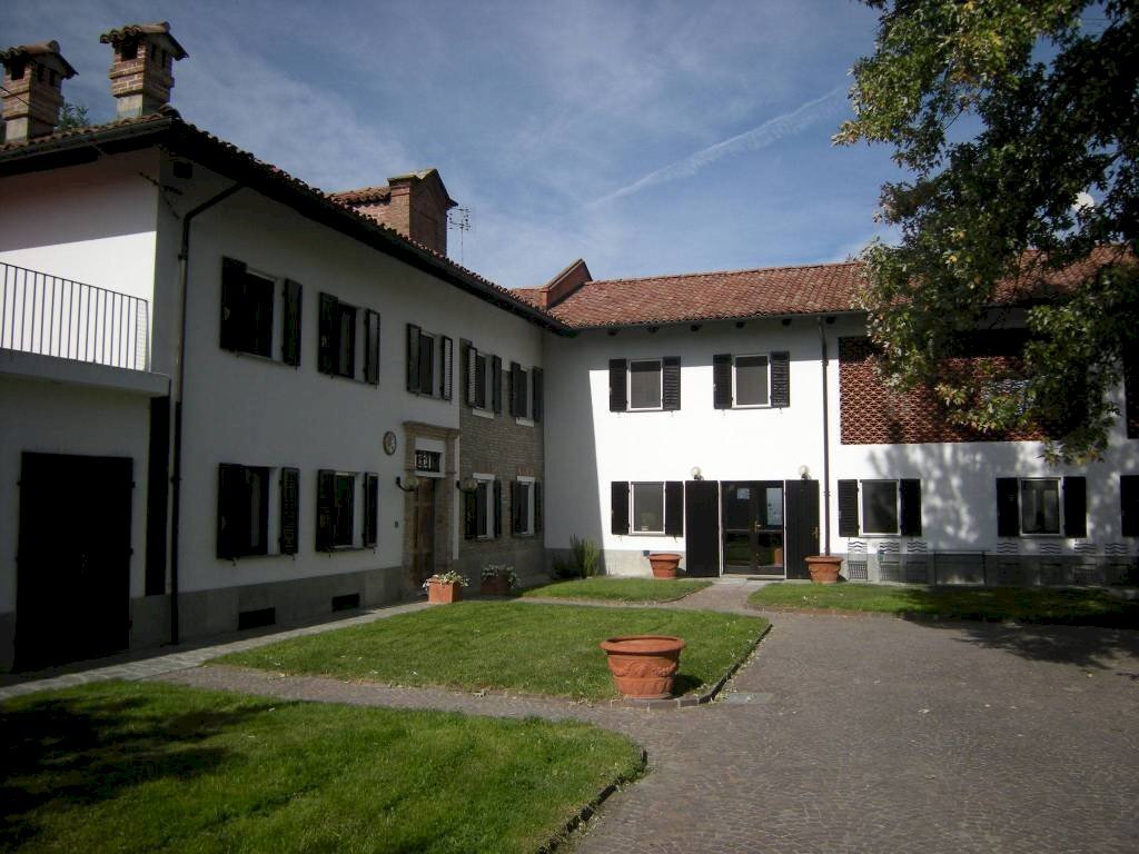 Rustic Neive - photo 1