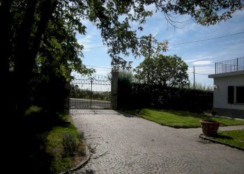 Rustic Neive - photo 2