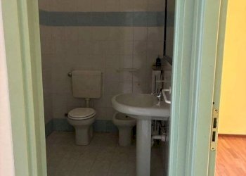 Three-room apartment Via Pinin Balbo, Alba - photo 6