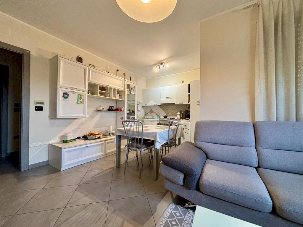 Quadrilocale Via Falcone Borsellino, Castagnole Piemonte - foto 3