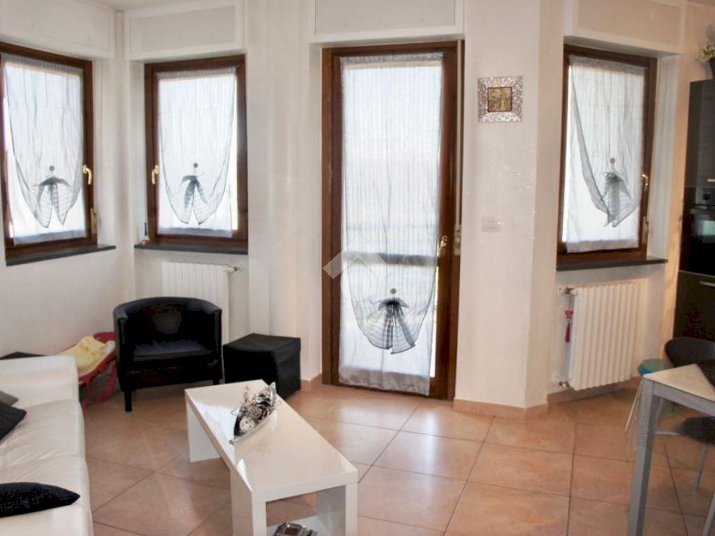 Two-room apartment Via san francesco da paola, None - photo 2