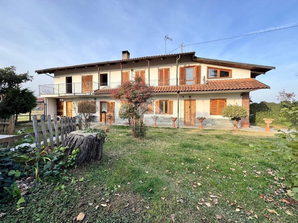 Casa indipendente Via muriset, Pinerolo - foto 3