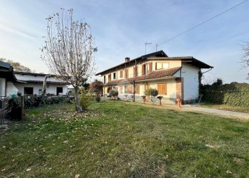 Casa indipendente Via muriset, Pinerolo - foto 1