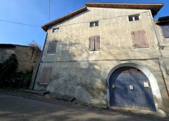 Casa semi indipendente Via maggio XXIV, Traversetolo - foto 2