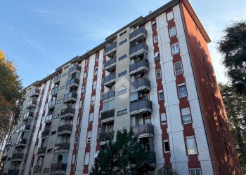 Quadrilocale Via Francesco Cilea, Milano (zona Gallaratese) - foto 1