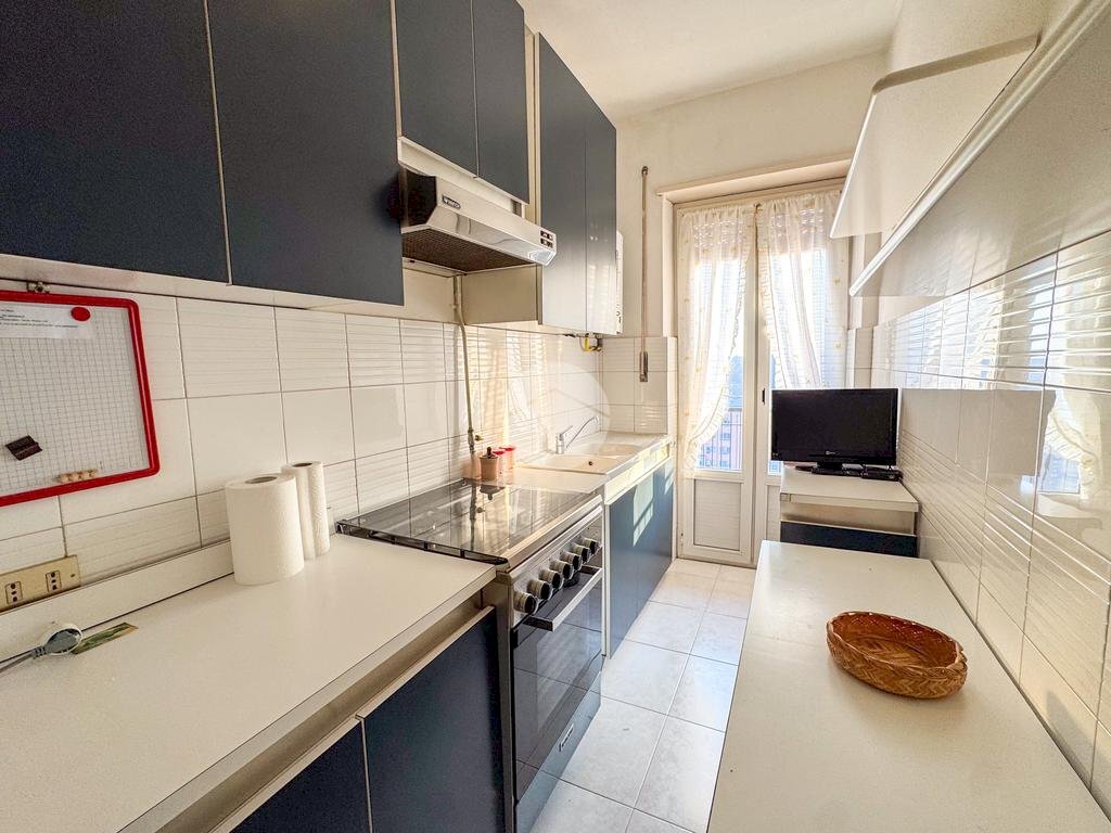 Bilocale Viale Caterina Da Forlì, Milano - foto 3