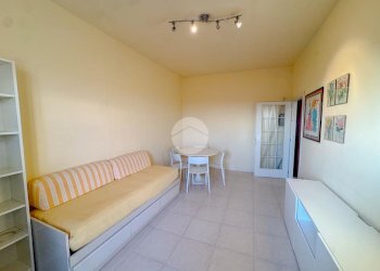 Bilocale Viale Caterina Da Forlì, Milano - foto 2