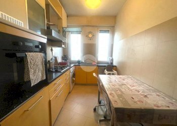 Four-room apartment Via Privata delle Primule, Milano (neighborhood Lorenteggio) - photo 6