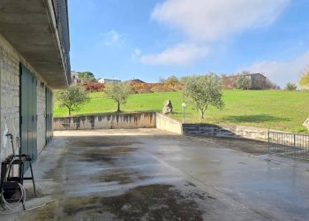 Foto 22 - Casa indipendente Via delle Querce
 
3, Torre Le Nocelle - foto 22
