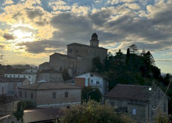 Foto 19 - Casa indipendente Piazza Mario Cifola
 
snc, Montottone - foto 19