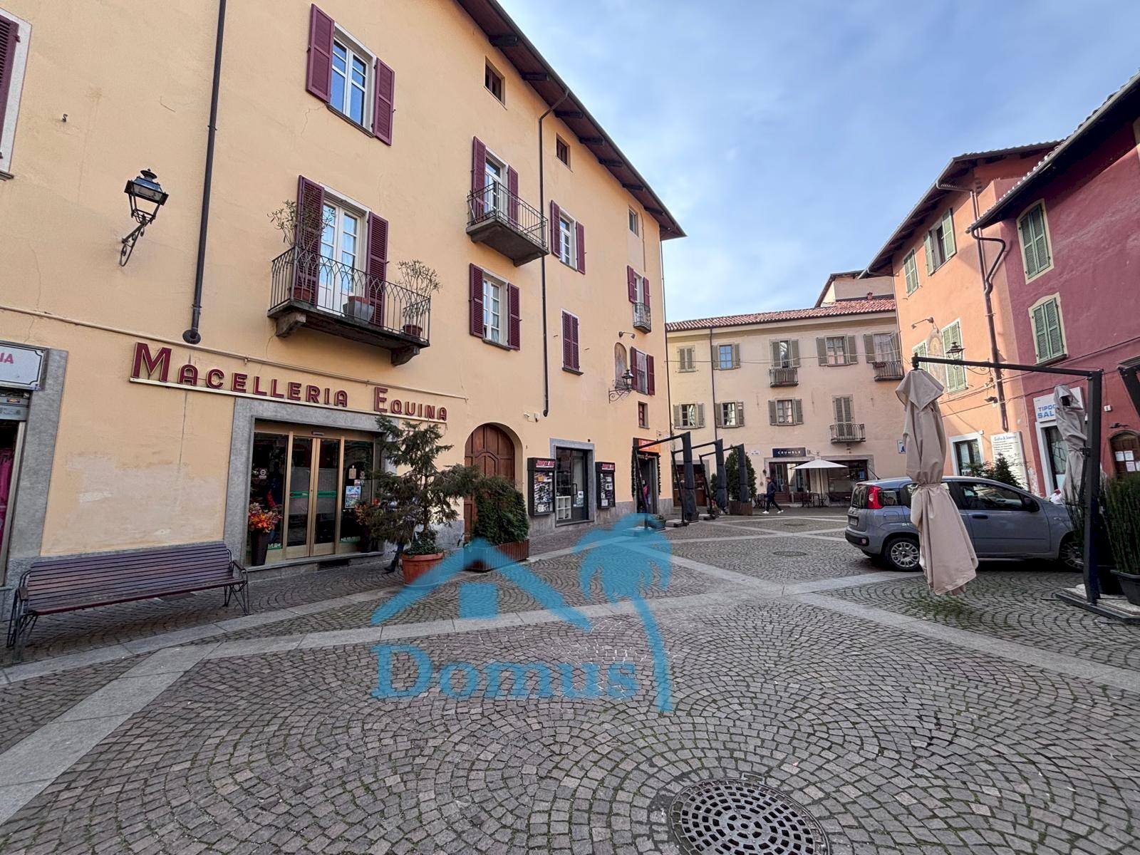 Foto 2 - Attività Commerciale piazza verdi, Pinerolo - foto 2