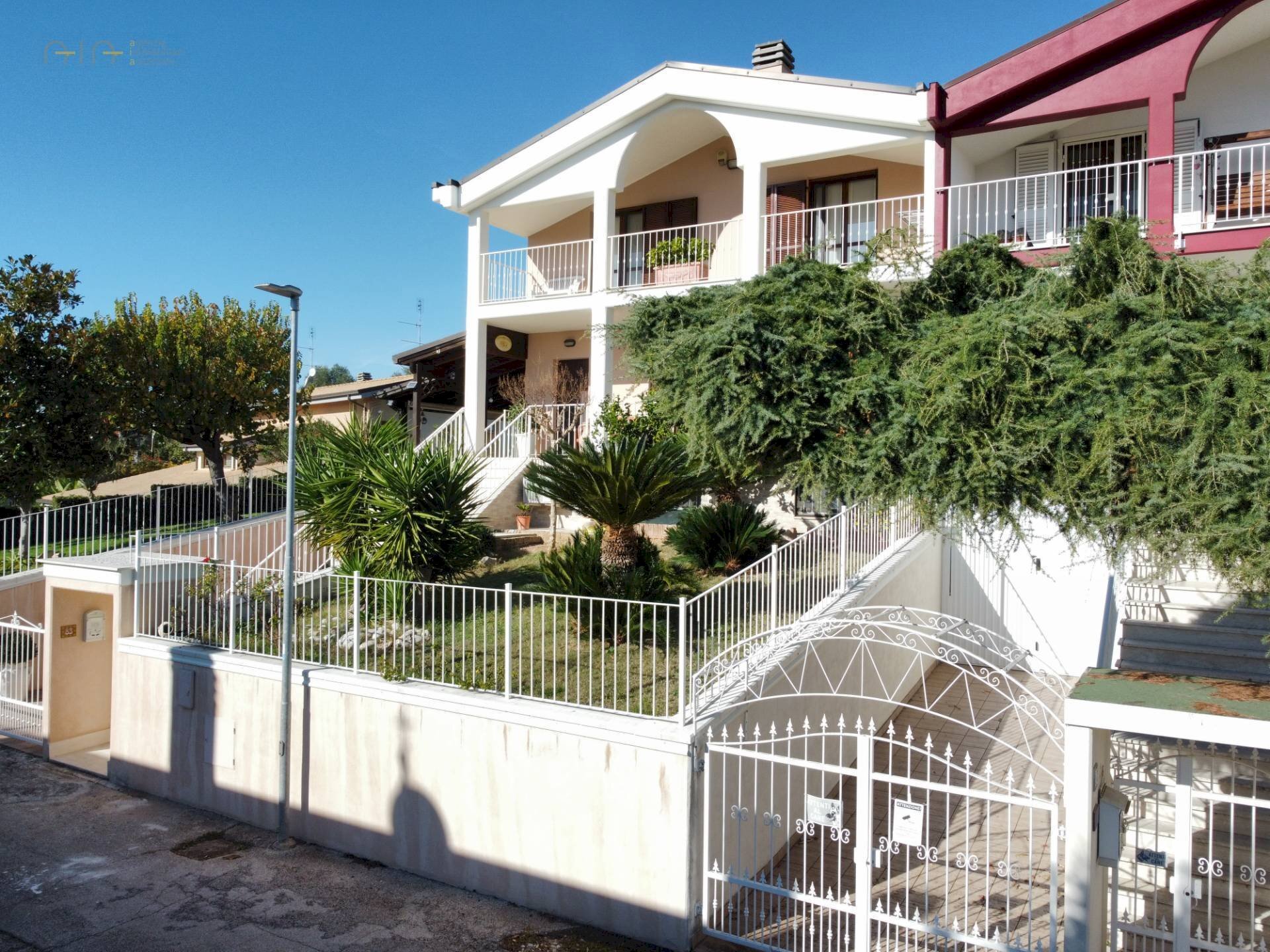 Foto 3 - Villa a Schiera via San Paolo
81, Grottammare - foto 3