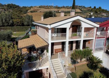 Foto 15 - Villa a Schiera via San Paolo
 
81, Grottammare - foto 15