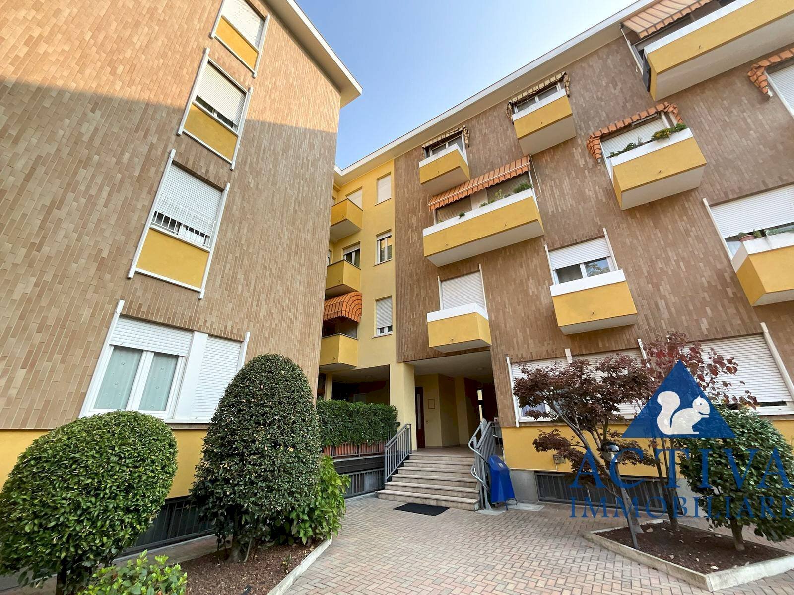 Foto 2 - Three-room apartment Viale Assisi
 
7, Busto Arsizio - photo 2