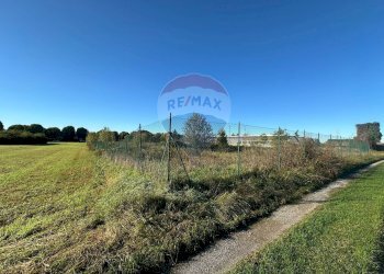 Vista delle montagne - Agricultural land KENNEDY, Agrate Brianza - photo 5