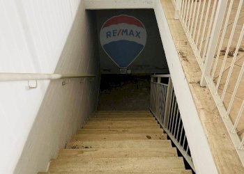 Scale - Commercial Premises Via Rocco Di Cillo
 
6, Bari - photo 9