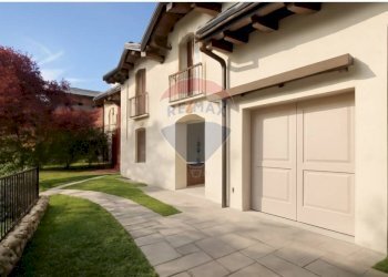 Casa all\'aperto - Villa a Schiera Via Generale A. Cantore, Varese - foto 2