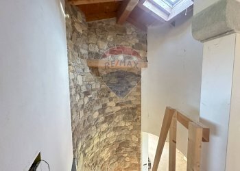 Scale - Villa a Schiera Via Generale A. Cantore, Varese - foto 17