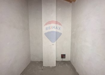 Stanza vuota - Villa a Schiera Via Generale A. Cantore, Varese - foto 22