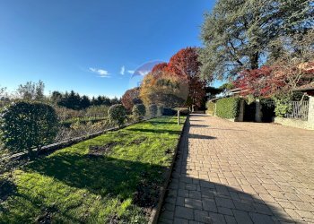 vialetto - Villa a Schiera Via Generale A. Cantore, Varese - foto 29