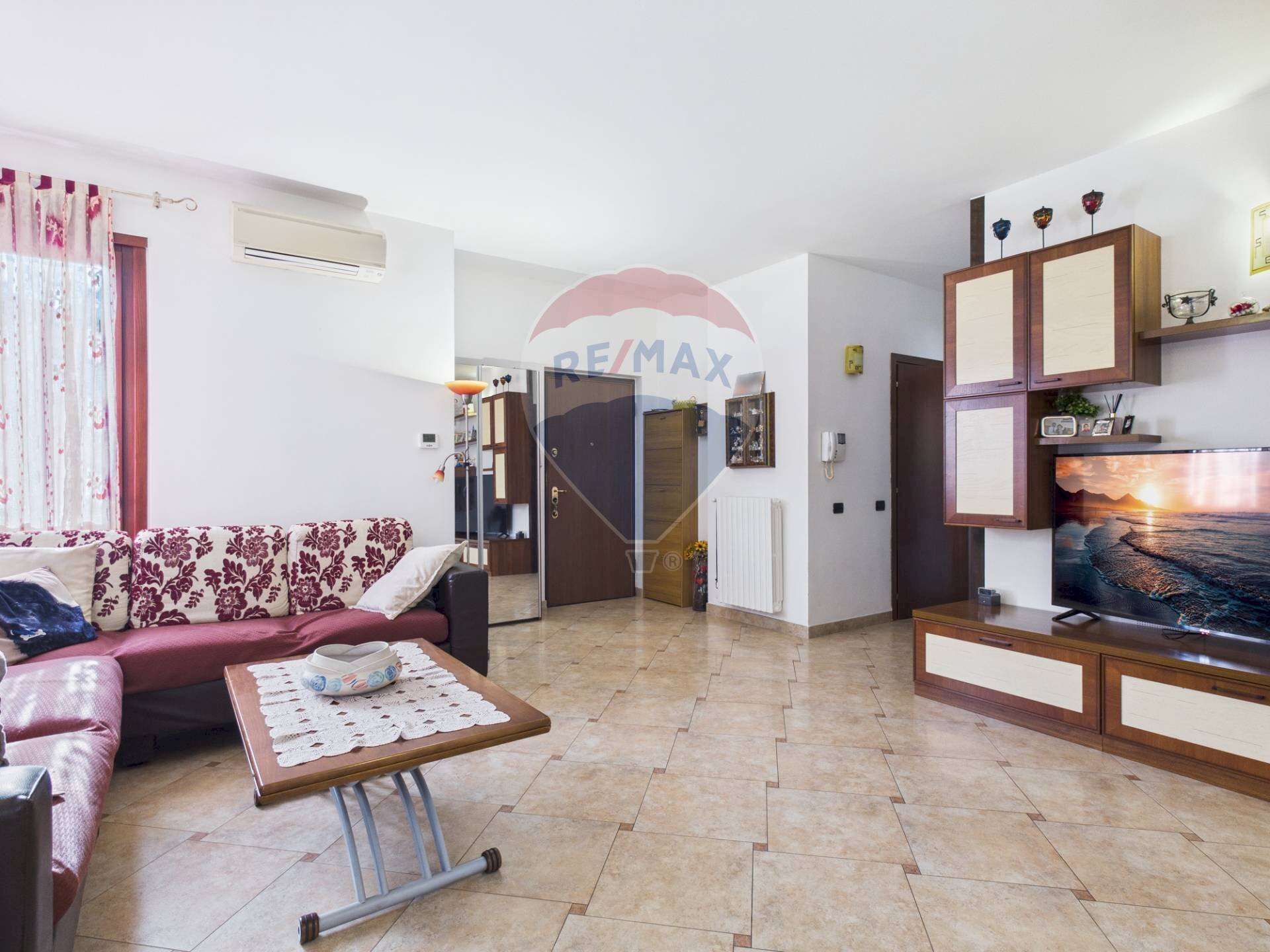 Soggiorno - Villa Corso Novara
 
78, Vigevano - photo 1