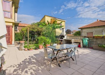 Terrazza - Villa Corso Novara
 
78, Vigevano - photo 3