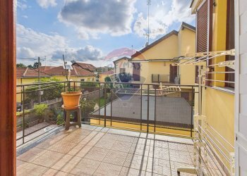 Balcone - Villa Corso Novara
 
78, Vigevano - photo 30