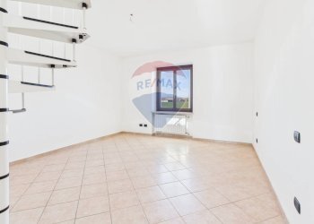 Stanza vuota - Casa indipendente via ministra
 
10, Alessandria - foto 24