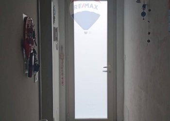 Hall / corridoio - Casa indipendente Via Regalotto
 
8, Pedara - foto 6