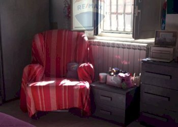 Soggiorno - Casa indipendente Via Regalotto
 
8, Pedara - foto 15