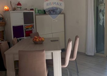 Sala da pranzo - Casa indipendente Via Regalotto
 
8, Pedara - foto 21