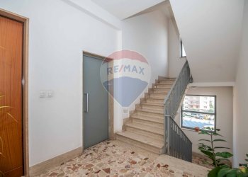 Scale - Appartamento Viale Autonomia
 
47, Caltagirone - foto 2