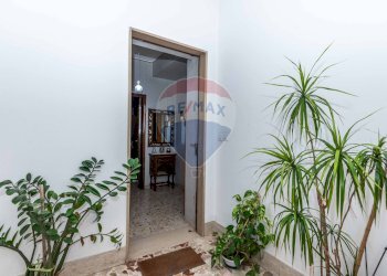 Hall / corridoio - Appartamento Viale Autonomia
 
47, Caltagirone - foto 3