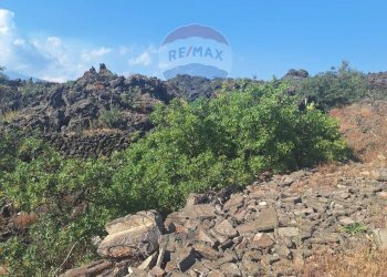 Vista delle montagne - Terreno agricolo Via Papa Giovanni Paolo II
 
65, Belpasso - foto 2