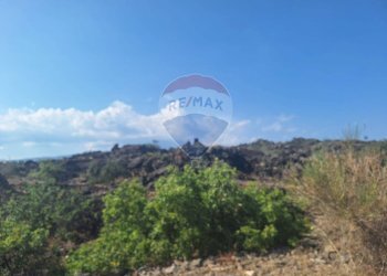 Vista delle montagne - Terreno agricolo Via Papa Giovanni Paolo II
 
65, Belpasso - foto 4