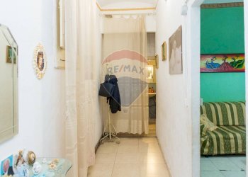 Hall / corridoio - Casa indipendente Via Bastione San Giovanni
 
39, Catania - foto 11