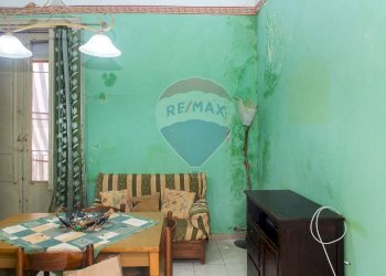 Sala da pranzo - Casa indipendente Via Bastione San Giovanni
 
39, Catania - foto 21