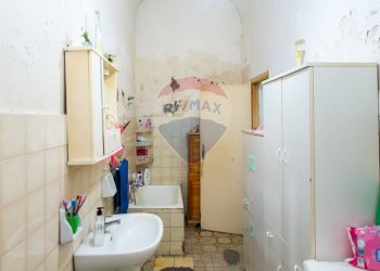 Bagno - Casa indipendente Via Bastione San Giovanni
 
39, Catania - foto 27