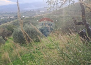 Vista delle montagne - Terreno agricolo via Beatrice Torrente, Calatabiano - foto 4