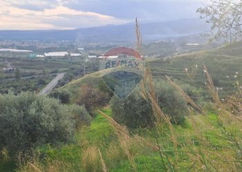 Vista delle montagne - Terreno agricolo via Beatrice Torrente, Calatabiano - foto 5