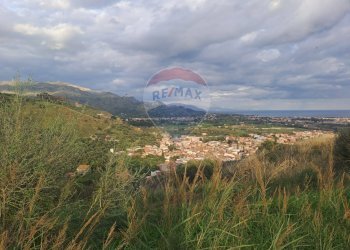 Vista delle montagne - Terreno agricolo via Beatrice Torrente, Calatabiano - foto 12