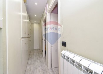 Hall / corridoio - Casa semi indipendente Via Cavour
 
41, Sant'Alfio - foto 8