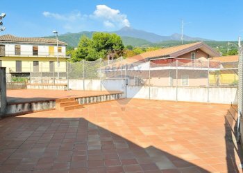 Terrazza - Stabile - Palazzo Via Paracquara
1-2-3, Zafferana Etnea - foto 16