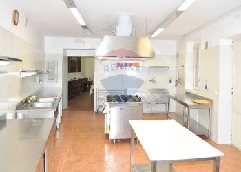 Cucina - Stabile - Palazzo Via Paracquara
1-2-3, Zafferana Etnea - foto 26