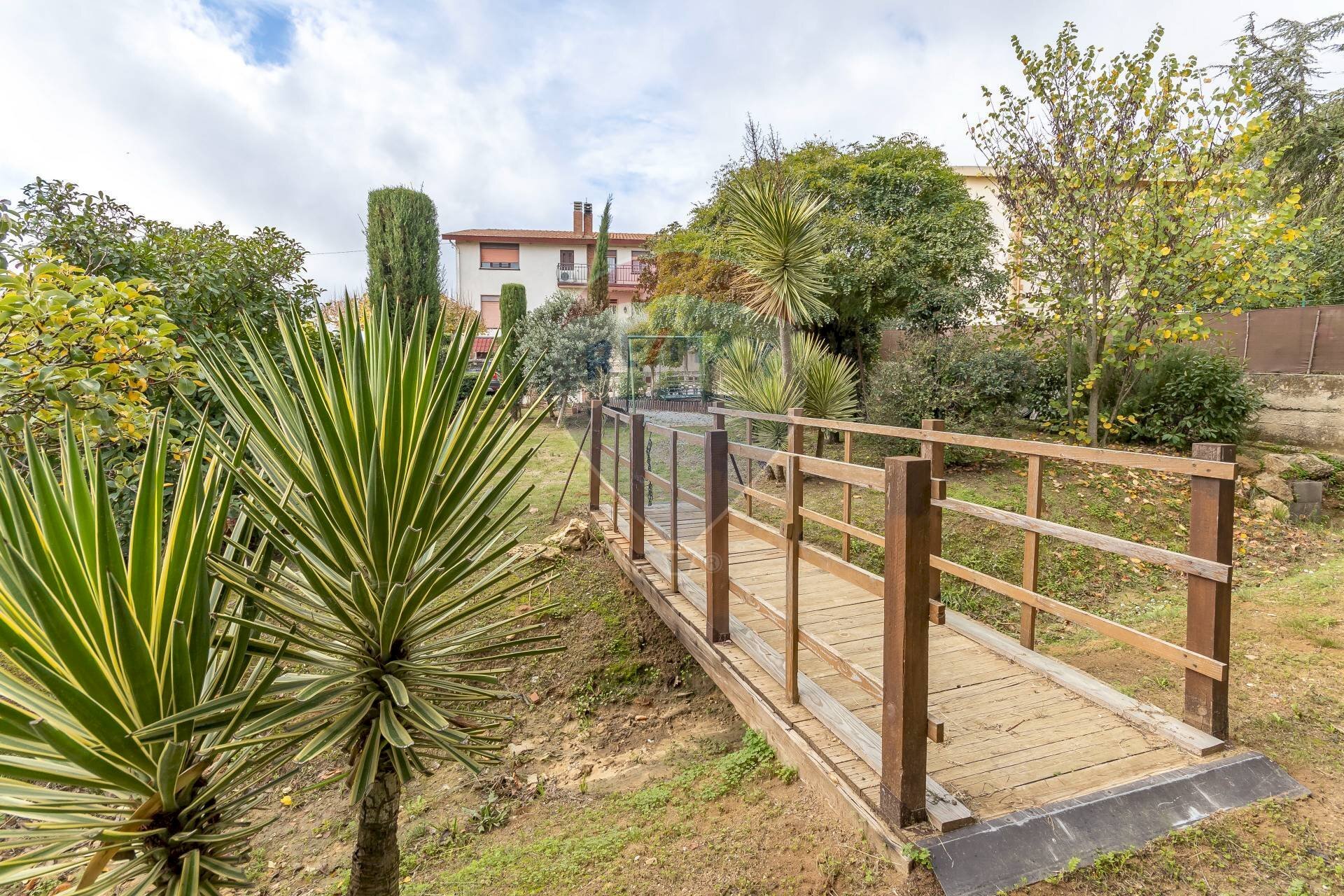 Giardino - Villa C/da Cannarozzo
 
s.n., Piazza Armerina - foto 1