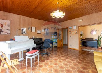 Sala da pranzo - Villa C/da Cannarozzo
 
s.n., Piazza Armerina - foto 10